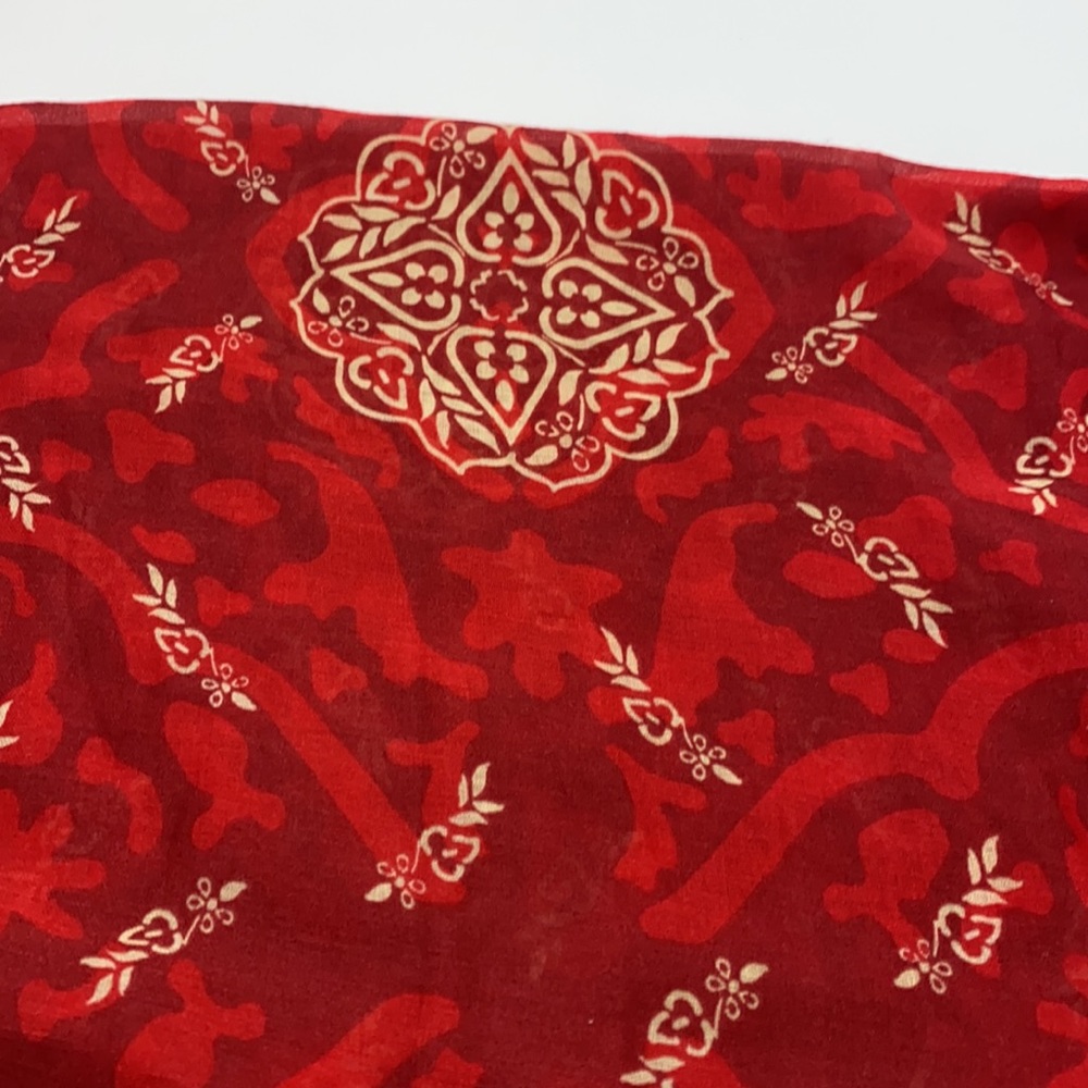 Cirque du Soleil scarf - Picture 5 of 5